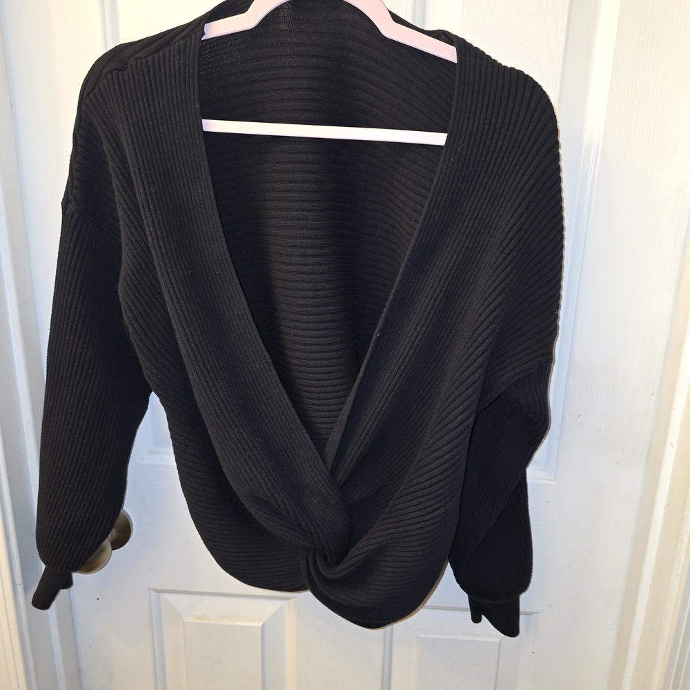 Hudson Jeans Black V-Neck Twist Sweater